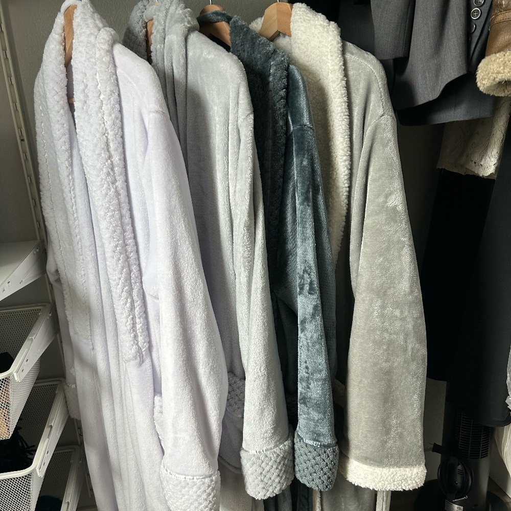 Sherpa-Like Soft Robes